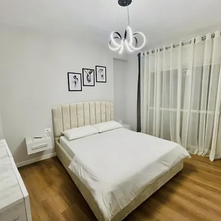Central Stay Tirana Lejlighed