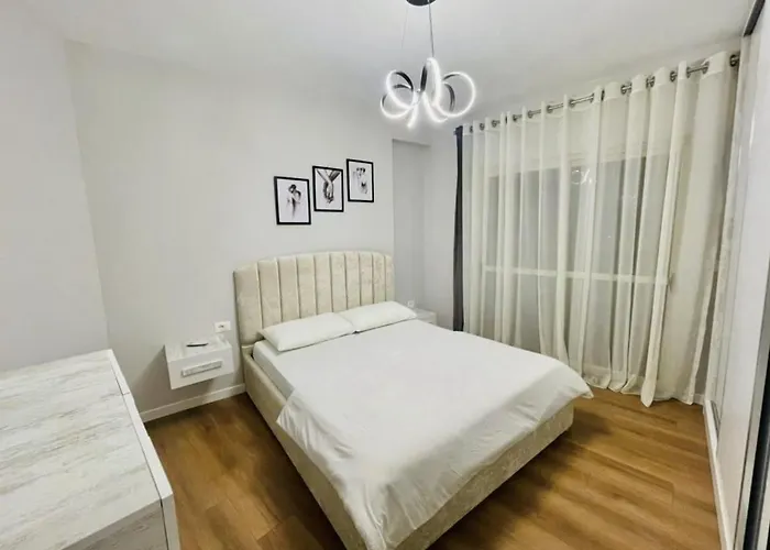 Central Stay Tirana Lejlighed